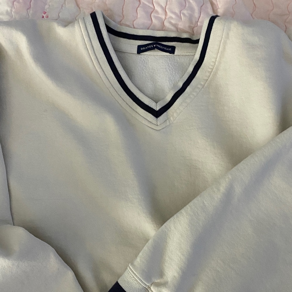 Brandy Melville Cream V-Neck Sweater with Navy Trim